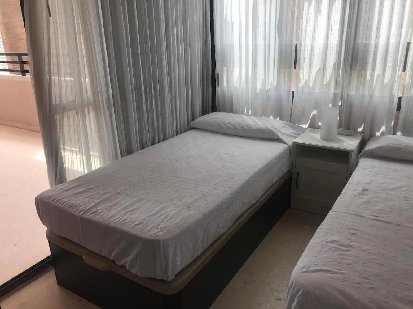 APARTAMENTO PLAYA DE BENIDORM Playa de Levante Dış mekan fotoğraf